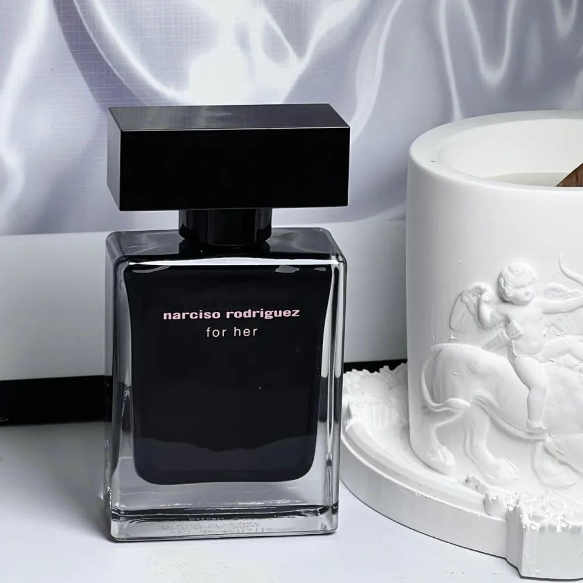 Narciso Rodriguez For Her Eau de Toilette For Women 100ml Velamy Luxury