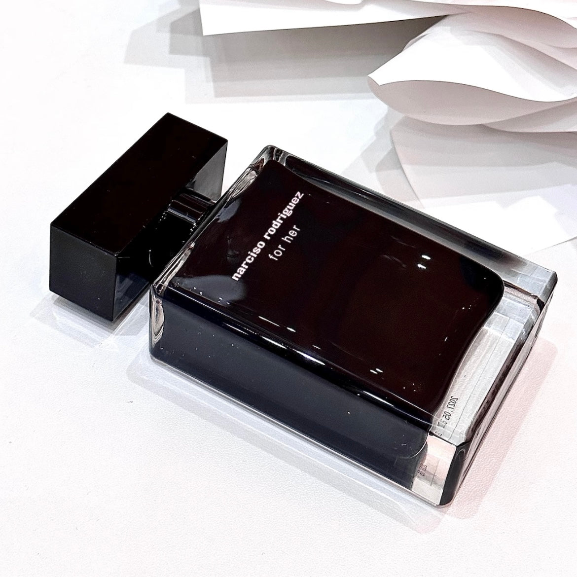 Narciso Rodriguez For Her Eau de Toilette For Women 100ml Velamy Luxury